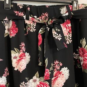 Torrid wide leg trousers floral print